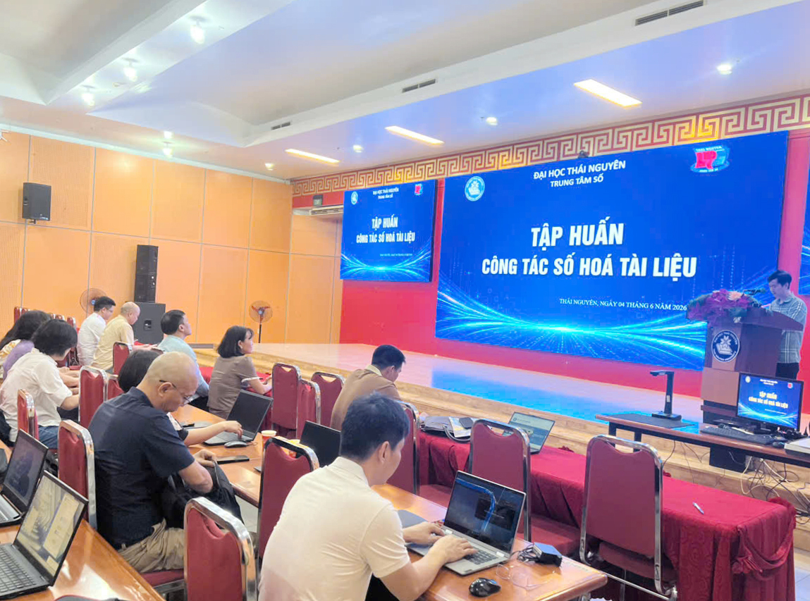 Trung tâm Số: Tập huấn số hóa cho cán bộ các trường Đại học